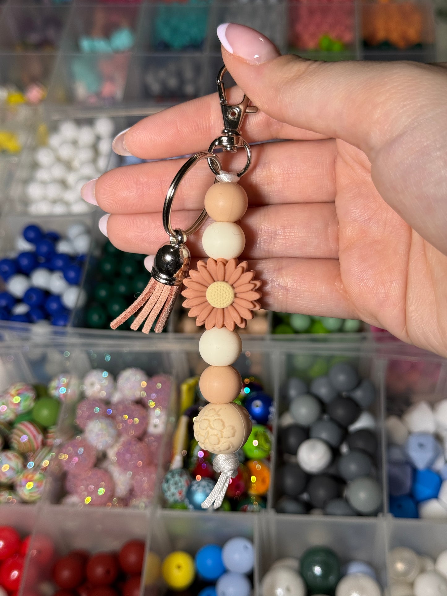Blush Daisy Keychain
